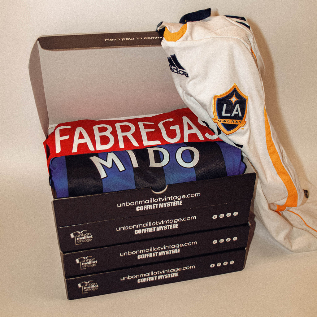 De vintage mysterie-voetbalshirtbox 1970-2008